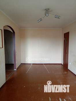 2-к квартира, вторичка, 44м2, 4/5 этаж