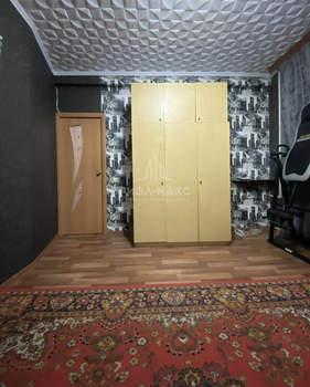 3-к квартира, вторичка, 53м2, 1/4 этаж