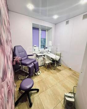 Студия квартира, вторичка, 42м2, 1/5 этаж