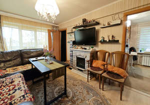 4-к квартира, вторичка, 58м2, 1/5 этаж