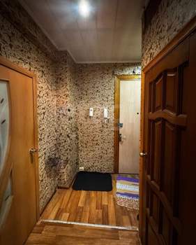 2-к квартира, вторичка, 53м2, 1/4 этаж