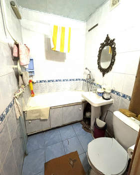 3-к квартира, вторичка, 59м2, 2/5 этаж