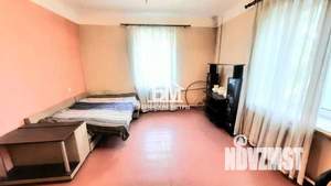 2-к квартира, вторичка, 52м2, 1/2 этаж