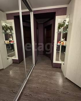 2-к квартира, вторичка, 60м2, 10/10 этаж