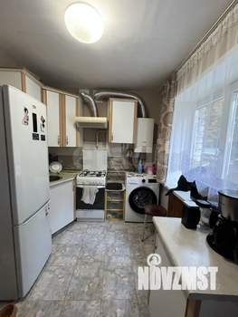 3-к квартира, вторичка, 56м2, 1/5 этаж