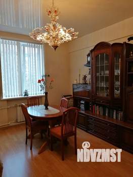 2-к квартира, вторичка, 54м2, 3/5 этаж