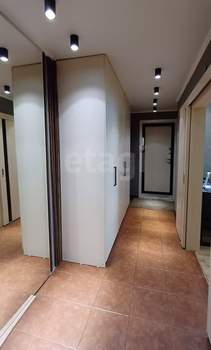 3-к квартира, вторичка, 60м2, 8/9 этаж