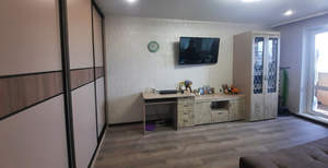 1-к квартира, вторичка, 42м2, 9/10 этаж