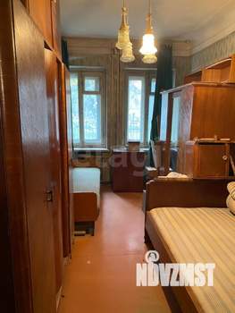 2-к квартира, вторичка, 50м2, 1/4 этаж