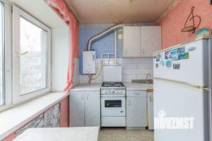 3-к квартира, вторичка, 56м2, 4/5 этаж