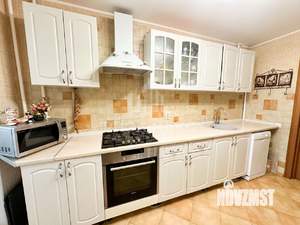 3-к квартира, вторичка, 90м2, 9/10 этаж