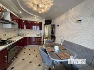 2-к квартира, вторичка, 60м2, 7/10 этаж