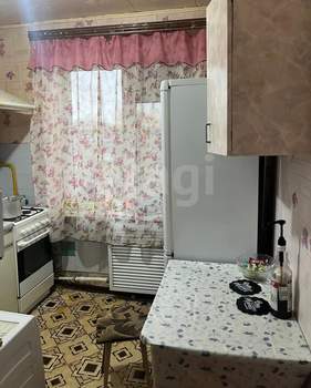 3-к квартира, вторичка, 48м2, 5/5 этаж