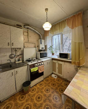 3-к квартира, вторичка, 43м2, 1/5 этаж