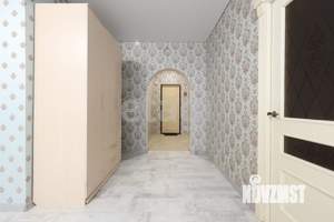 3-к квартира, вторичка, 100м2, 12/17 этаж