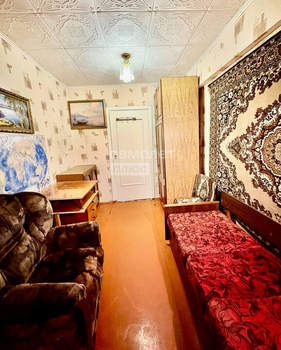 3-к квартира, вторичка, 55м2, 5/5 этаж