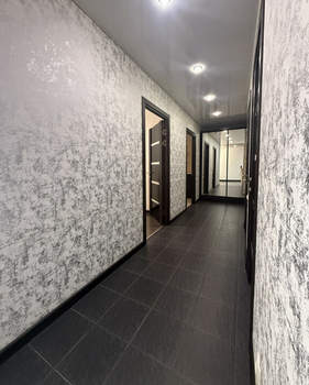 2-к квартира, вторичка, 61м2, 1/9 этаж