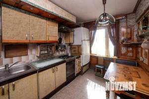 3-к квартира, вторичка, 63м2, 1/5 этаж