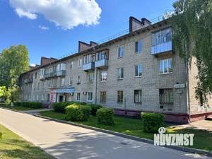 2-к квартира, вторичка, 54м2, 1/4 этаж