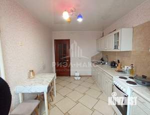 2-к квартира, вторичка, 60м2, 10/14 этаж