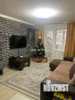 2-к квартира, вторичка, 56м2, 1/10 этаж