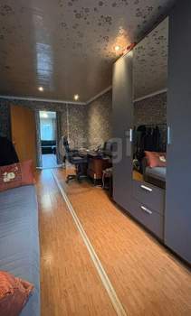 3-к квартира, вторичка, 59м2, 1/1 этаж