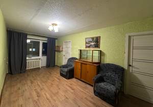 3-к квартира, вторичка, 42м2, 3/5 этаж