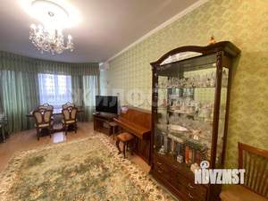 2-к квартира, вторичка, 88м2, 2/5 этаж