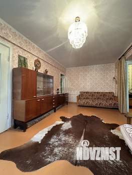 2-к квартира, вторичка, 45м2, 3/5 этаж