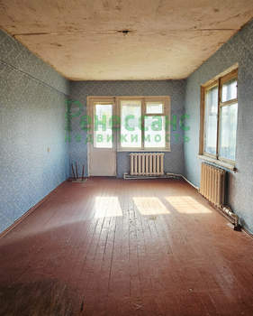 2-к квартира, вторичка, 42м2, 5/5 этаж