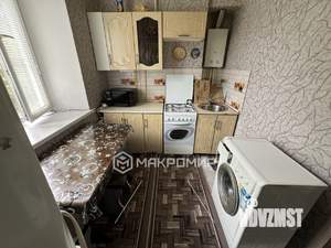 2-к квартира, вторичка, 43м2, 1/2 этаж