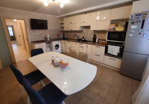 3-к квартира, вторичка, 94м2, 2/5 этаж