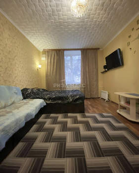 3-к квартира, вторичка, 53м2, 1/4 этаж