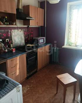 2-к квартира, вторичка, 49м2, 3/10 этаж