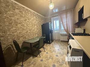 2-к квартира, вторичка, 61м2, 1/10 этаж