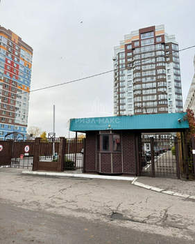 3-к квартира, вторичка, 305м2, 16/17 этаж