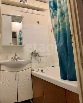2-к квартира, вторичка, 46м2, 3/5 этаж