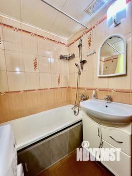 3-к квартира, вторичка, 63м2, 2/5 этаж