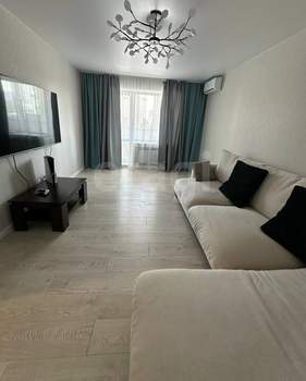 2-к квартира, вторичка, 61м2, 2/10 этаж