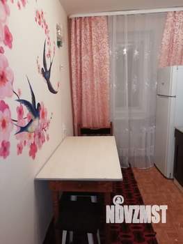 4-к квартира, вторичка, 82м2, 3/10 этаж