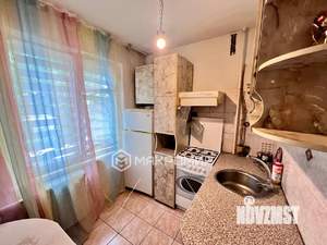 3-к квартира, вторичка, 46м2, 3/5 этаж