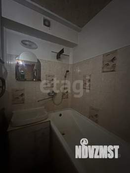 3-к квартира, вторичка, 58м2, 2/5 этаж