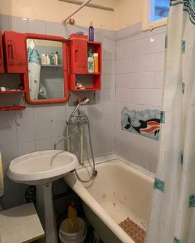 3-к квартира, вторичка, 58м2, 3/5 этаж