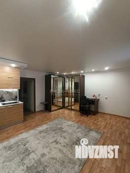 2-к квартира, вторичка, 58м2, 1/5 этаж