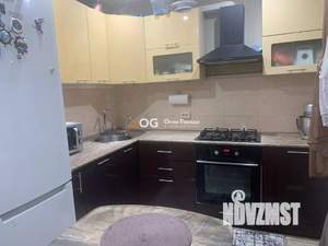 2-к квартира, вторичка, 56м2, 1/10 этаж