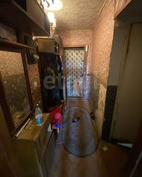 3-к квартира, вторичка, 47м2, 5/5 этаж