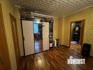 2-к квартира, вторичка, 53м2, 1/4 этаж