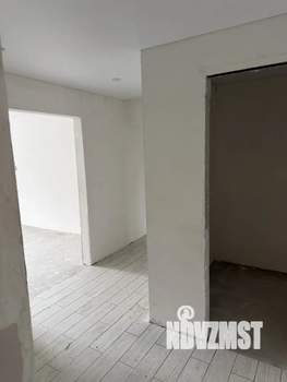 3-к квартира, вторичка, 65м2, 1/4 этаж