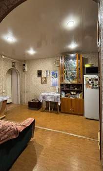 3-к квартира, вторичка, 59м2, 1/1 этаж