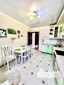 2-к квартира, вторичка, 62м2, 3/10 этаж